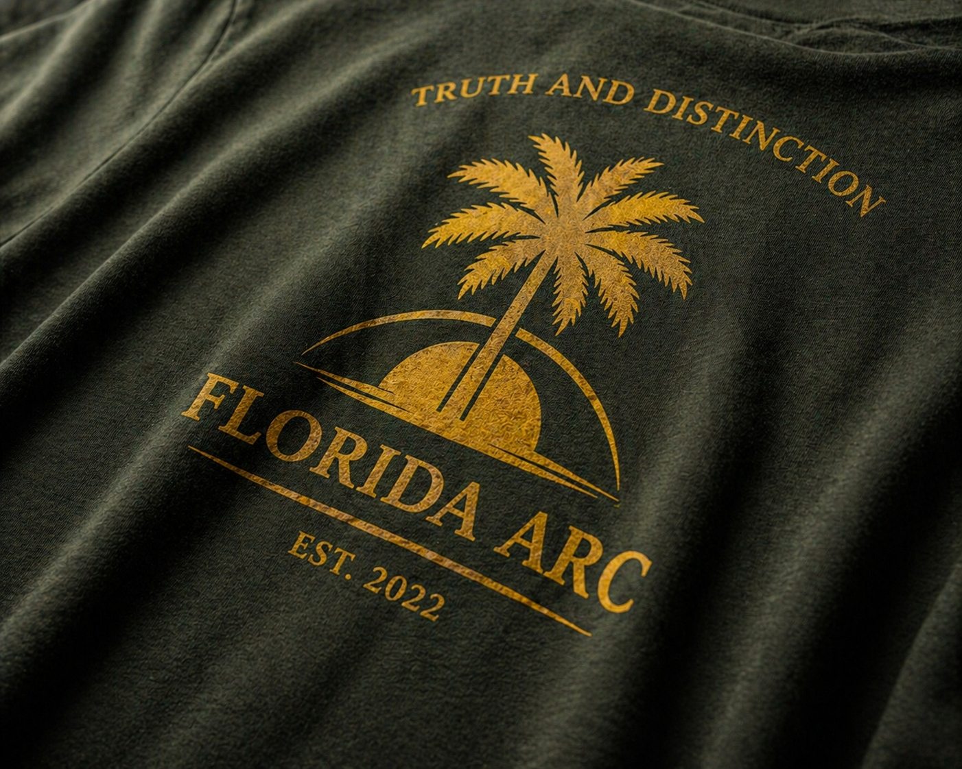 PALM CREST TEE