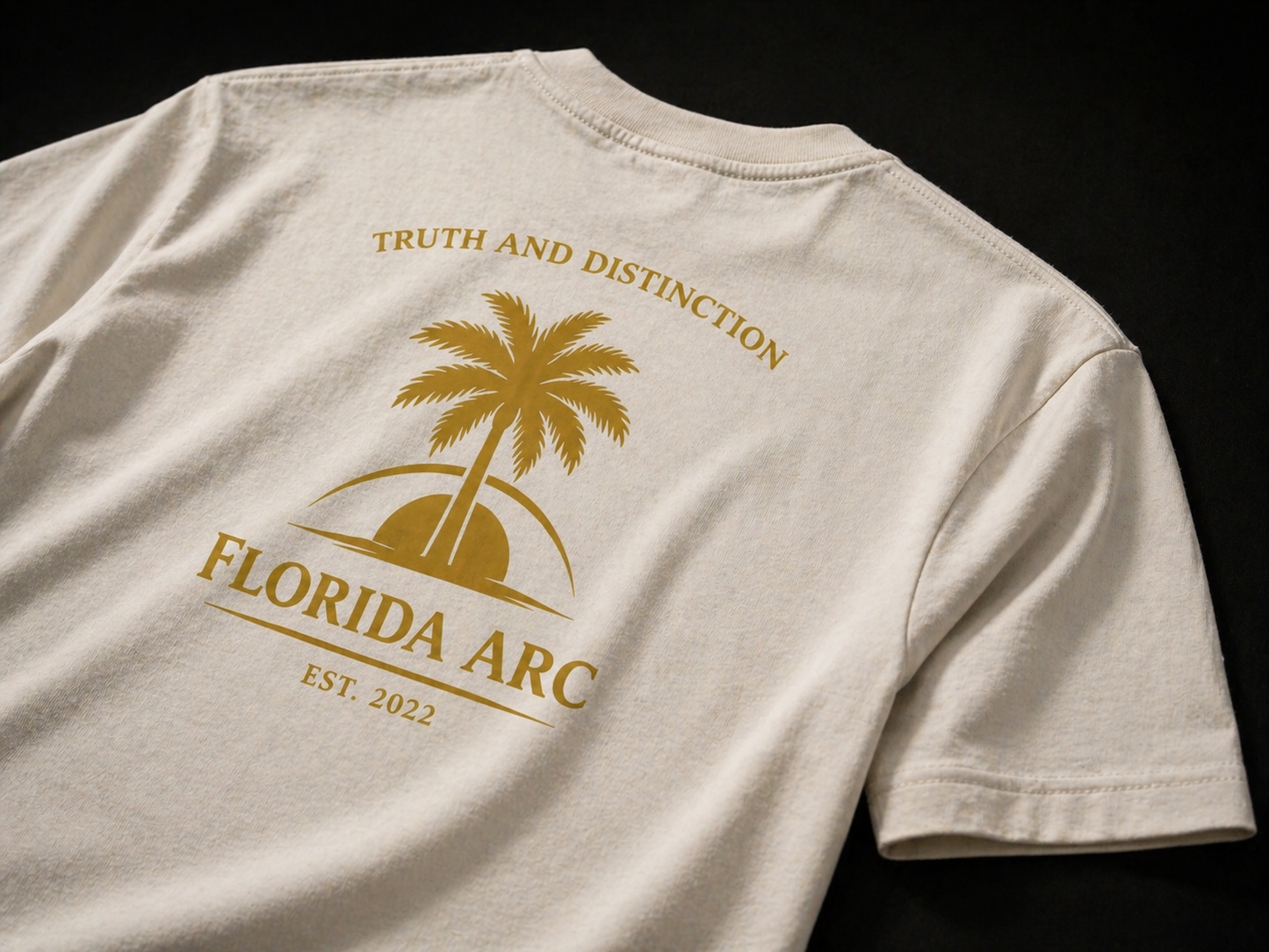 PALM CREST TEE